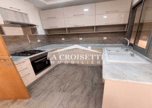 s3 avec piscine à Gammarth MDL0515