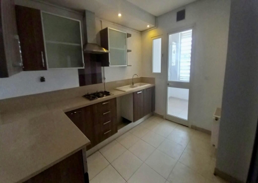 ENNASR 2  : APPARTEMENT S+2 A LOUE