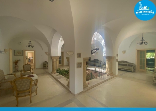 Villa Lagha