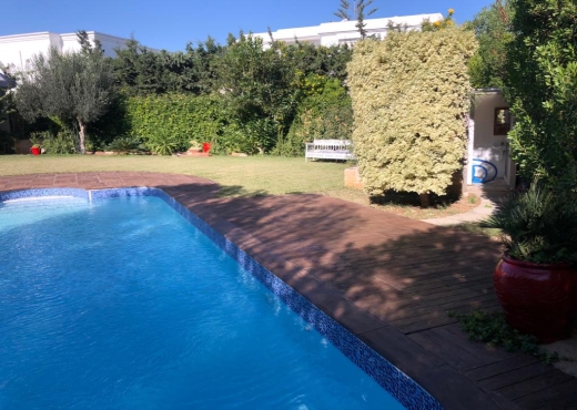 A Vendre VILLA au BERGES DU LAC