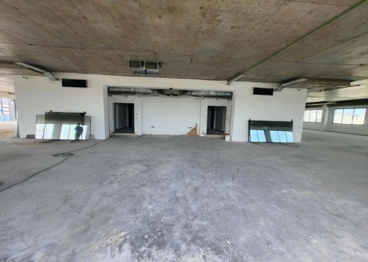 Immeuble bureautique high tech à pole la gazelle