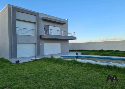 À Vendre | Villa Pieds dans l’eau