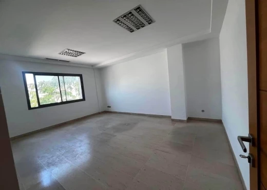 bureau À Louer à ARIANA - ARIANA CENTRE – BUREAU 2H+6 À LOUER - Immobiliere.tn - Photo 2