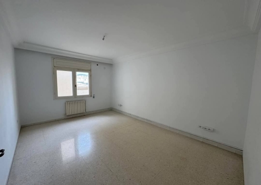 📍ENNASR 1 : APPARTEMENT S+2 A VEN