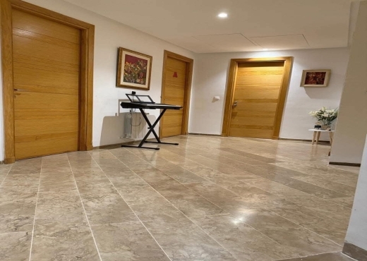 À Vendre Triplex S+4 La Soukra