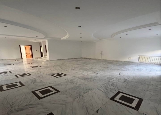 A louer une grande villa au Lac 2