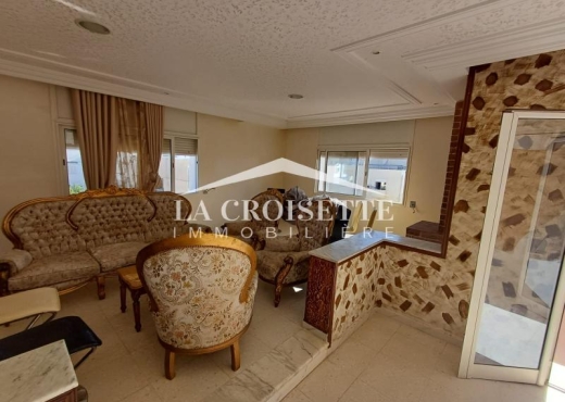 Appartement S+4 à La Marsa MAL2070