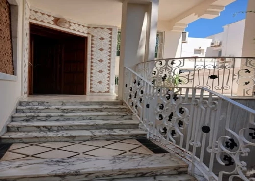 villa À Vendre à ARIANA - À VENDRE :Villa HS cité Ennozha Ariana - Immobiliere.tn