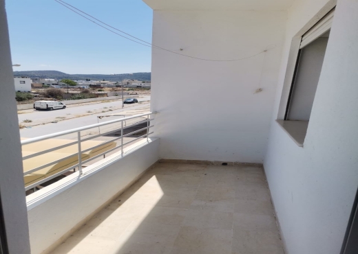 A vendre S+2 a Cité Sahafa