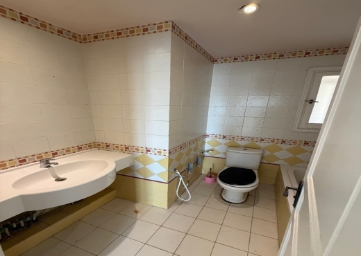 RIADH AL ANDALOUSE : APPARTEMENT S+2 À VENDRE