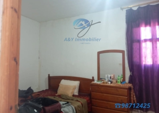 Maison spacieuse avec grand terrain 🌳🍋