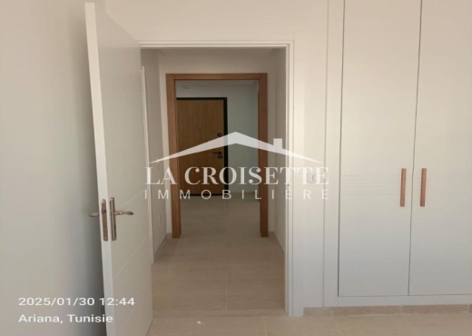 Appartement s+2 à La Soukra ZAL162