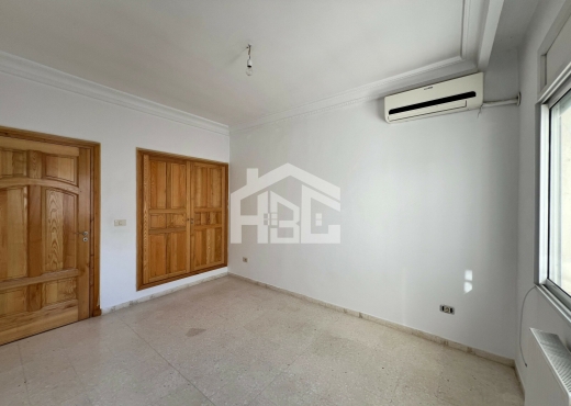 A louer s+2 de 110 m² à Ennasr 2