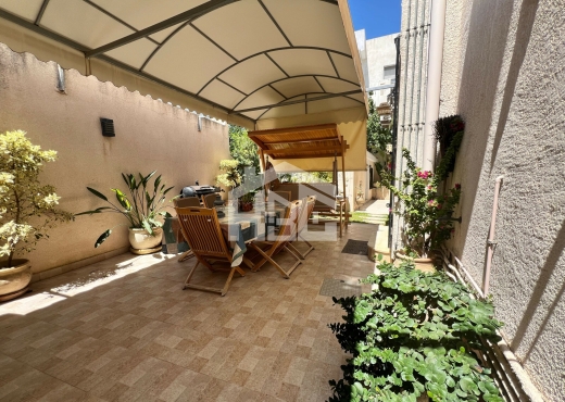 A vendre villa de 580m²