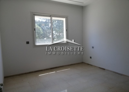 s3 à La Soukra MAL0665