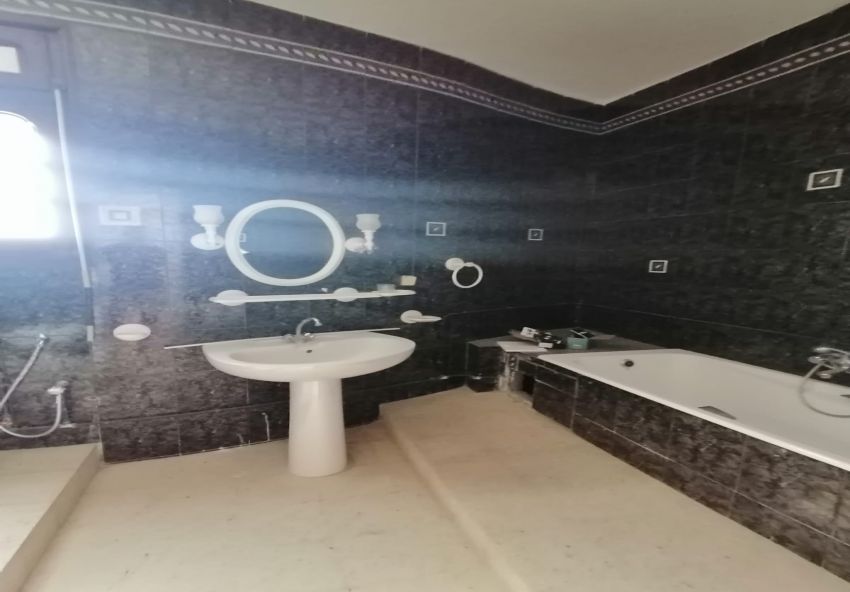 villa À Vendre à BEN AROUS - A vendre une villa  S+3 à Boumhel - Immobiliere.tn - Photo 6