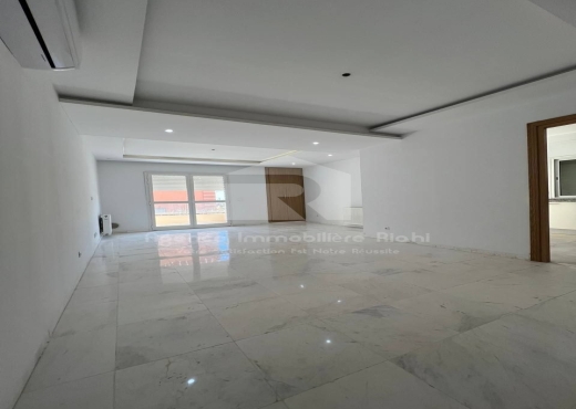 Appartement S3 à Cité Olympique