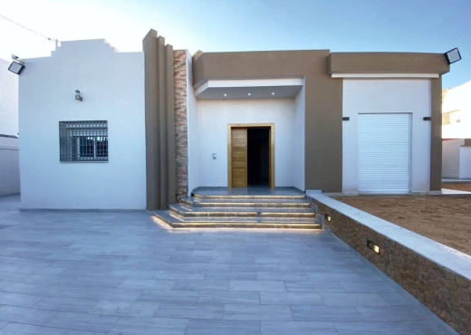 A Vendre Villa Bouzeyene Sfax