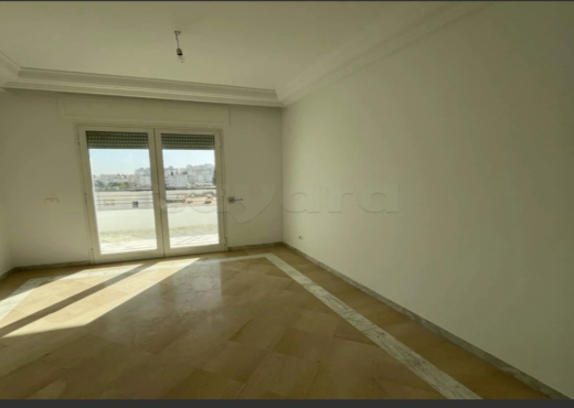 APPARTEMENT s+3 à Ennasr 1