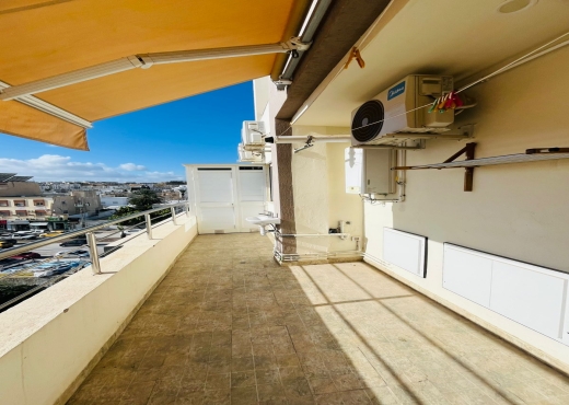 A vendre S+3 a Ennkhilet