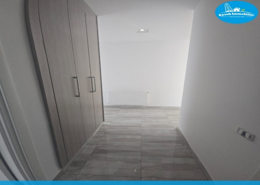 A louer à l'année un appartement