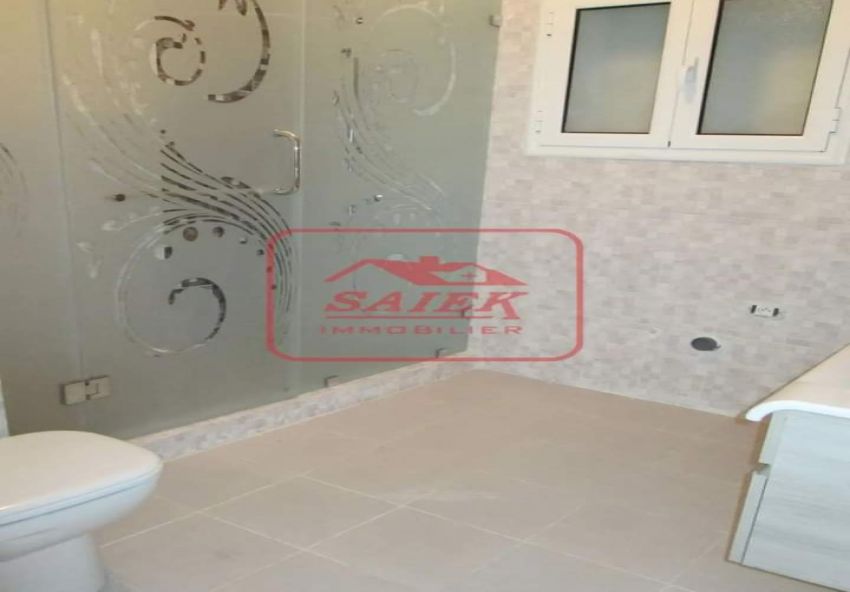 A louer appartement à corniche Bizerte