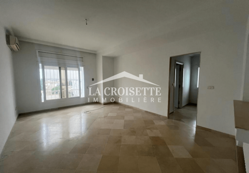 Etage De Villa S+4 à Gammarth MEL0478