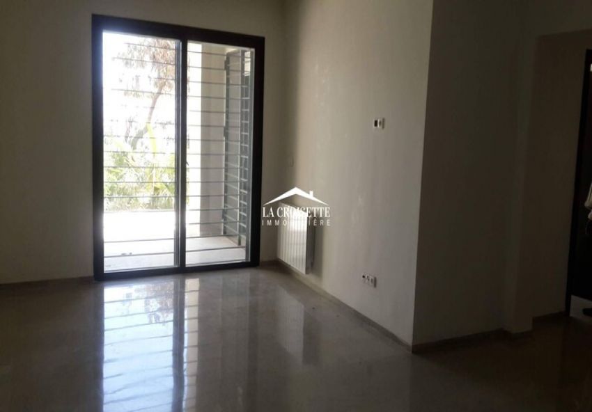Appartement S+2 Avec Jardin à La Marsa ZAL0862