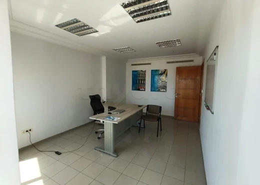 bureau À Vendre à TUNIS - À VENDRE BUREAU À MENZAH 4 - Immobiliere.tn