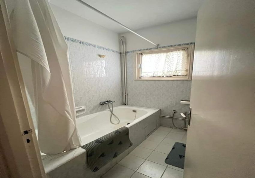 Appartement s +3 à louer à el Mourouj 3