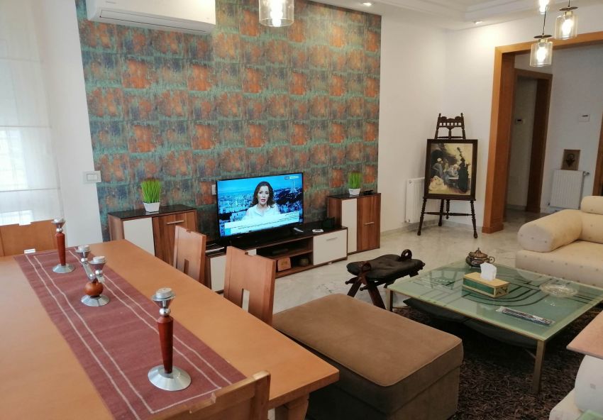 Appartement s+3 à louer la soukra