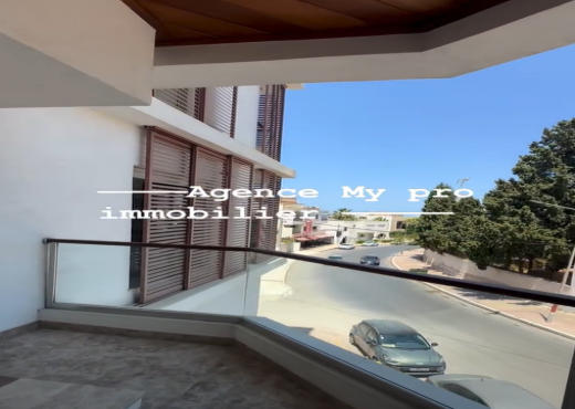 A VENDRE-UN APPARTEMENT HAUT STANDING S+2