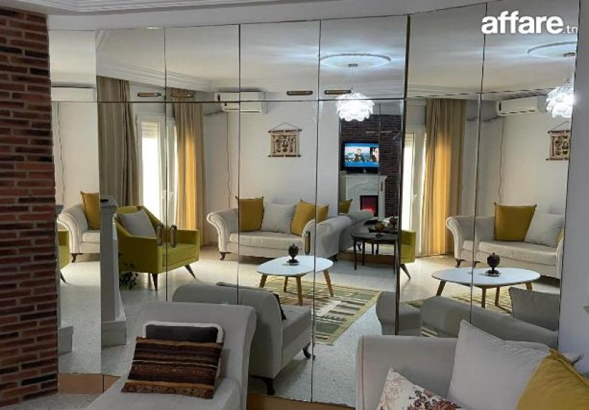 A louer S+2 richement meublé à l'Aouina