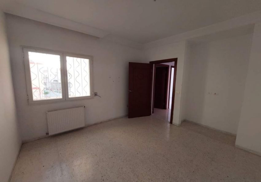 Appartement À Louer à BEN AROUS - A louer Appartement S+3 - Immobiliere.tn - Photo 3