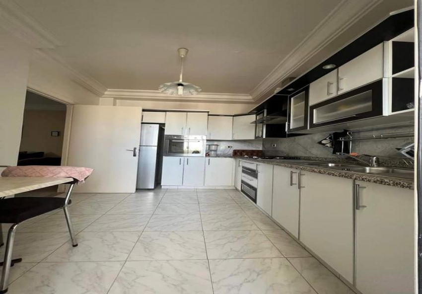 Appartement s +3 à louer à el Mourouj 3