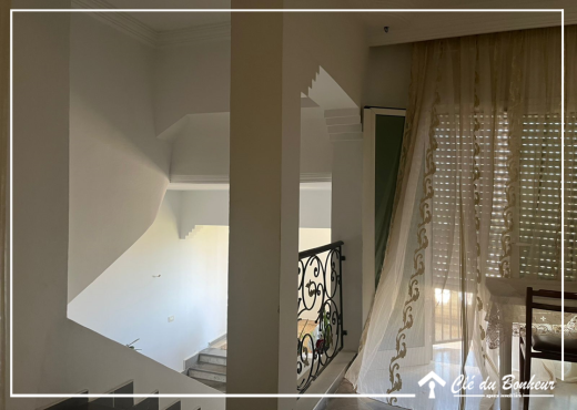un beau duplex à la soukra
