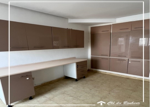 à vendre un beau duplex à wahat