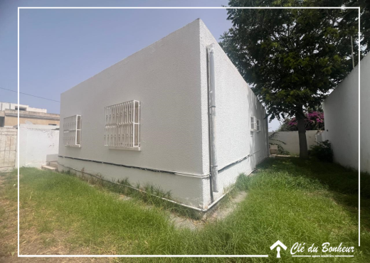 à vendre  à  cité sahafa - ghazell