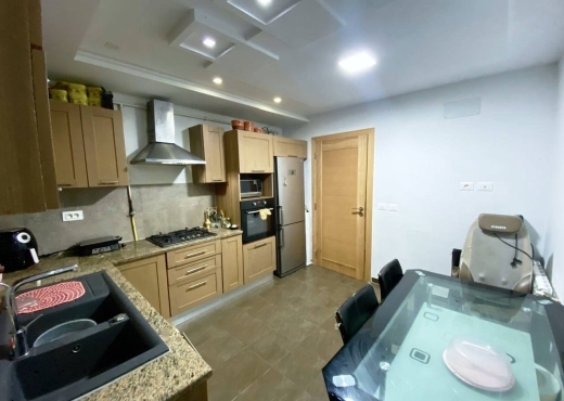 A Vendre Appart S+3 Route Gremda Sfax