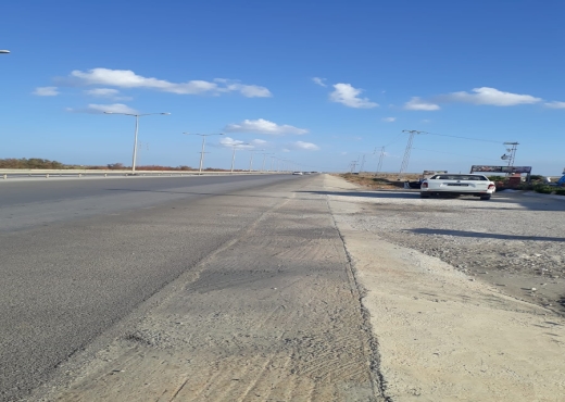 À vendre : Terrain 12 000 m² à Kal