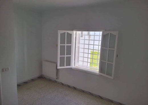 📍 EL MENZAH 9:  VILLA S+5 A LOUER  A USAGE BUREAU