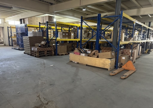 Super immeuble 2500m²au lac 3 kram
