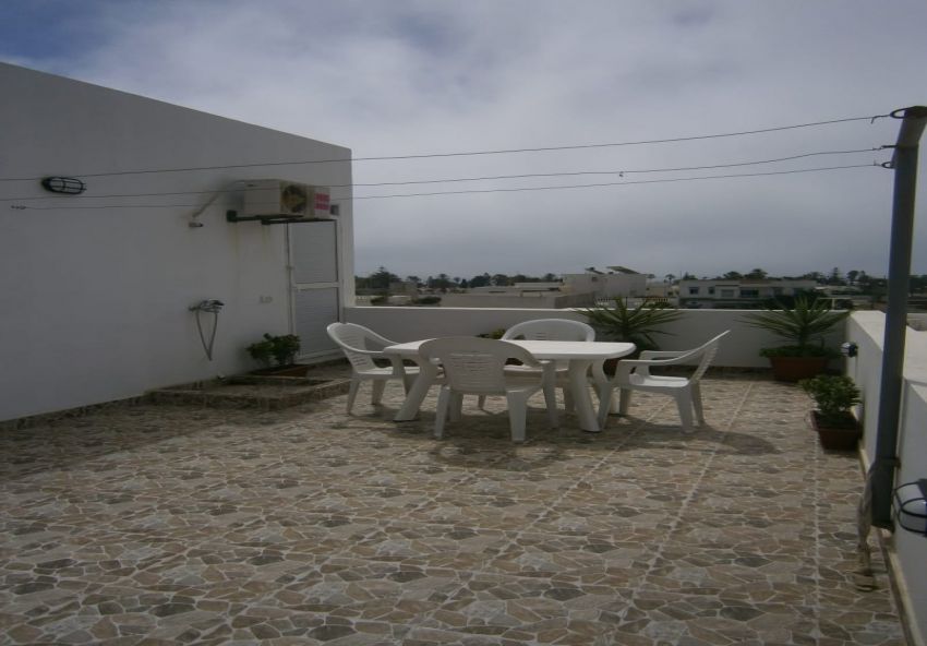 A LOUER S+0 Meublé à Maamoura