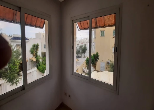 Étage de villa À Louer à TUNIS - loue étage villa S4 ennasr2 - Immobiliere.tn - Photo 4