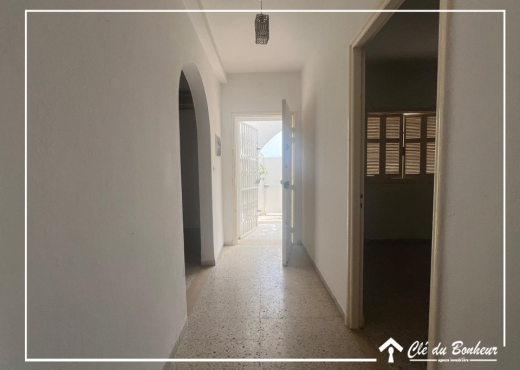 à vendre  à  cité sahafa - ghazell