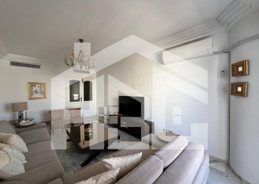 A vendre s+3 de 155 m² à Ennasr1