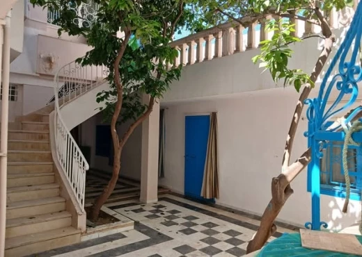 villa À Vendre à ARIANA - À VENDRE :Villa HS cité Ennozha Ariana - Immobiliere.tn - Photo 4