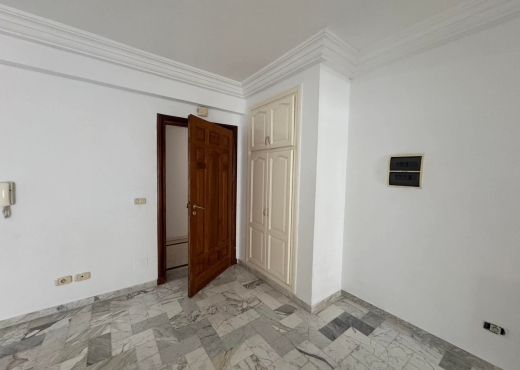 MENZAH 7 BIS: APPARTEMENT S+1 À VE