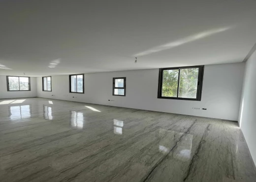 bureau À Louer à TUNIS - plateau en 350m² à Alain savary - Immobiliere.tn