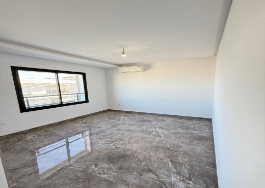 📍 ENNASER 2 : APPARTEMENT S+3 HAU